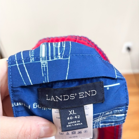 Lands End blue white printed swim trunks swim shorts size mens XL (40-42) - Picture 4 of 5